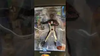 DC MULTIVERSE THEATRICAL DELUXE EDITION MR TERRIFIC BLACK WHITE & RED OUTFIT - 22 MOVING PARTS