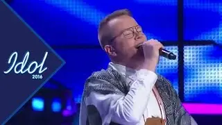 Se Jesper Peterssons framtr&auml;dande i pausen under Idolfinalen 2016 - Idol Sverige (TV4)