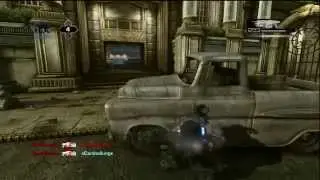 ESS RAWR IS A HACKER!! LOL (Gears of War 3)
