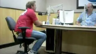 L&eacute;o Lima na Radio Record com Le&atilde;o Lobo e Jo&atilde;o Ferreira