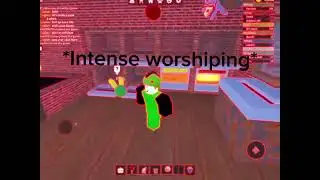 Work at a pizza place: cooking with greenk ! #funnymoments #roblox #idk