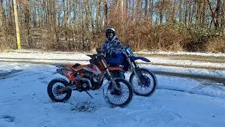 🔥 Plimbare cu CROSS-ul 125cc ULTRA & YAMAHA YZ85 | CĂZĂTURĂ PE GHEAȚĂ ❄️😱| EnduroVlog#6