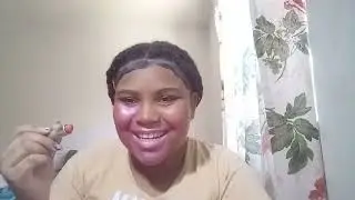 Pintando o rosto de rosa 🤦🏿