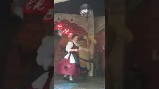 cat swordsman dancing, 貓咪劍客跳舞，猫の剣士が踊る，kiếm sĩ m&egrave;o khi&ecirc;u vũ