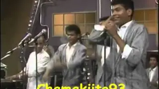 DIONI FERNANDEZ Y EL EQUIPO - Me Estremeces (80's)