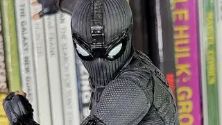 Unboxing Iron Studios Far From Home 1/10 Scale Night Monkey