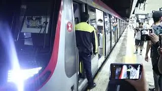 紅磡火車站舊月台最一班載客列車