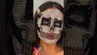 RHINESTONE SKULL💀✨