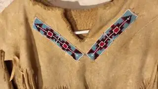 Платье и рубашка из загорелой кожи оленя