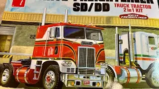 Episode 47-AMT White Freightliner Build Part 5