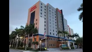 Hampton Inn & Suites -  near Miami Airport - South Blue Lagoon