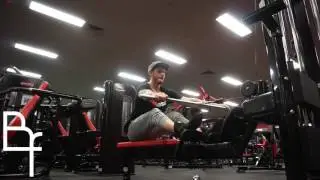 Wide Grip Cable Row