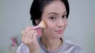 Holiday Look Inspiration: Bold Lips Makeup