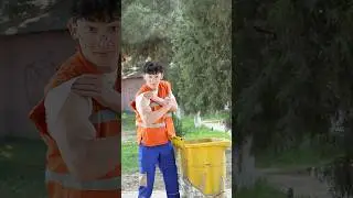 Cleaner prank 🦺🤫 workout
