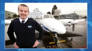Neighbours actor learns to fly
