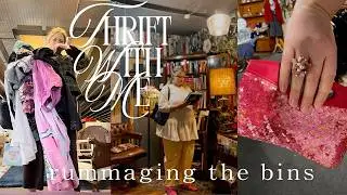 Thrift with me  🌸  Sending offerings to the thrift elves and rummaging the bins 🗑️