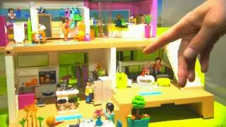 PLAYMOBIL - International Toy Fair 2014 - Behind The Scenes