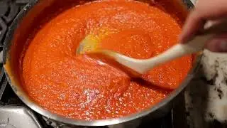 Easy Italian Tomato Pasta Sauce: A Versatile Kitchen Staple