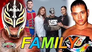 Rey Mysterio Family With Parents, Wife, Son and Daughter