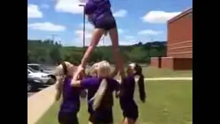 Twerking young girls FUNNY accident videos Fail 2013 funny clips 2013 2012 just funny laughs