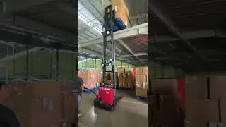 Training unit hand stacker electric walkie type DI ketinggian 4.5 mtr 