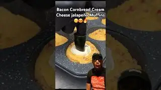 Bacon Cornbread Cream Cheese Jalapeno Muffin😋 #trendingshorts #fyp #relatable #fypシ゚viral #shorts