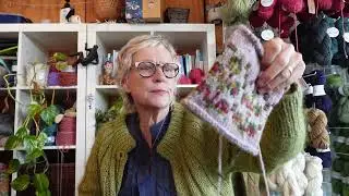 Episode 24 - Small talk knitting. Milltalk and discussion of small batch yarns made in the Mill.