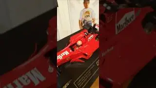Michael Schumacher 2000 F1 World Champion Suzuka Japan Ferrari F1-2000 1/18 GP Replicas