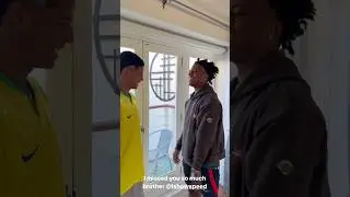 Перчатка демонстрирует свою скорость 😂