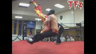 Ultramantis Black's Praying Mantis Bomb