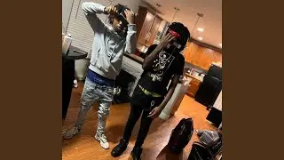 Jiggy Gods (feat. Yung Roll)