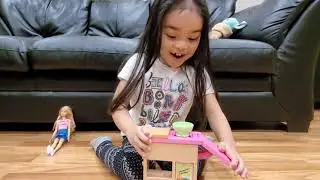 Barbie Noodle Maker