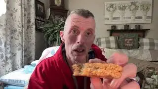 LITTLE DEBBIE - “ NUTTY BUDFY CRÈME PIES “ 