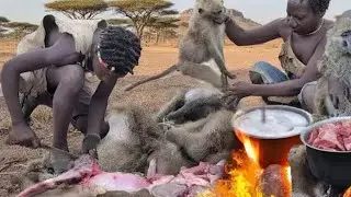 Hadzabe Hunter Women Enjoy Lunch 🍲 African Tribal Food Life#villagelife