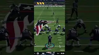 A TIGHT 3rd Down Conversion 👏 #madden25 #maddenhighlights #madden #nfl #gaming #shorts #letsplay
