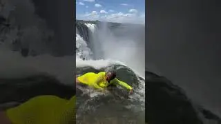 Surviving the devil&rsquo;s pool. #victoriafalls