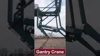 crane lifting incident | gantry crane overturned | lifting safety training #safetyfirstlife #shorts