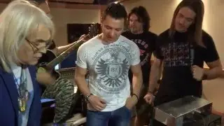 Amadeus Band - Snimanje albuma KRV I NAVIKE, Dokumentarni film 2015