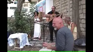 Beyond The Norms, live - מעבר לכללים, בהופעה