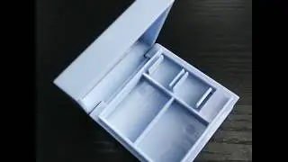 Custom plastic square empty eye shadow case with unique design grid
