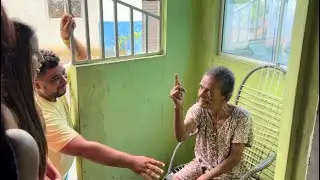 BRENDA FINGE SER DO IBAMA E PEGA A GATA DE VÔ TICA