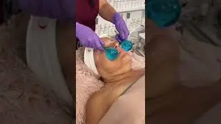 Ice Globe massages&hellip; VERY ADDICTIVE 😍