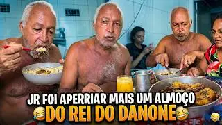 A PERTURBAÇÃO DE JR NA HORA DO ALMOÇO DO REI DO DANONE VIROU ROTINA 😂 | CARRO DO DANONE