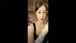 Most elegant Chinese smoking girl streamer at home (Yao Jing) 姚静