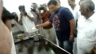 actor baburaj on maheswari hotel