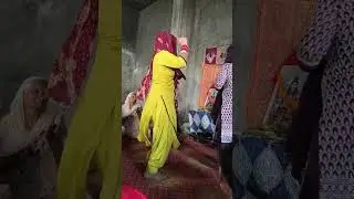 बोलते चलो शेरावाली के जयकारे बोलते चलो - (Bahut pyara devi bhajan) Navratri bhajan