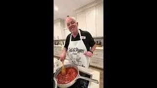 Spicy Vodka Sauce 🍝🌶️ Recipe Below!