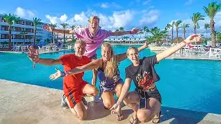 OP VAKANTIE NAAR EEN BIZARRE PLEK MET ZN ALLEN!😍