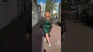 Ghenia Michel Officiel dans sa nouvelle boutique Sarah et ghania mode &hearts;️😘🫶🏻&agrave; paris