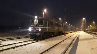 Nocna EU07E-239